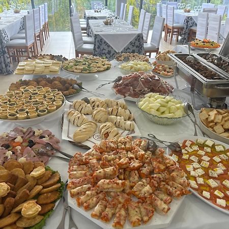 Restaurante Residencial Pizzaria S. Estevao Aguiar da Beira Luaran gambar