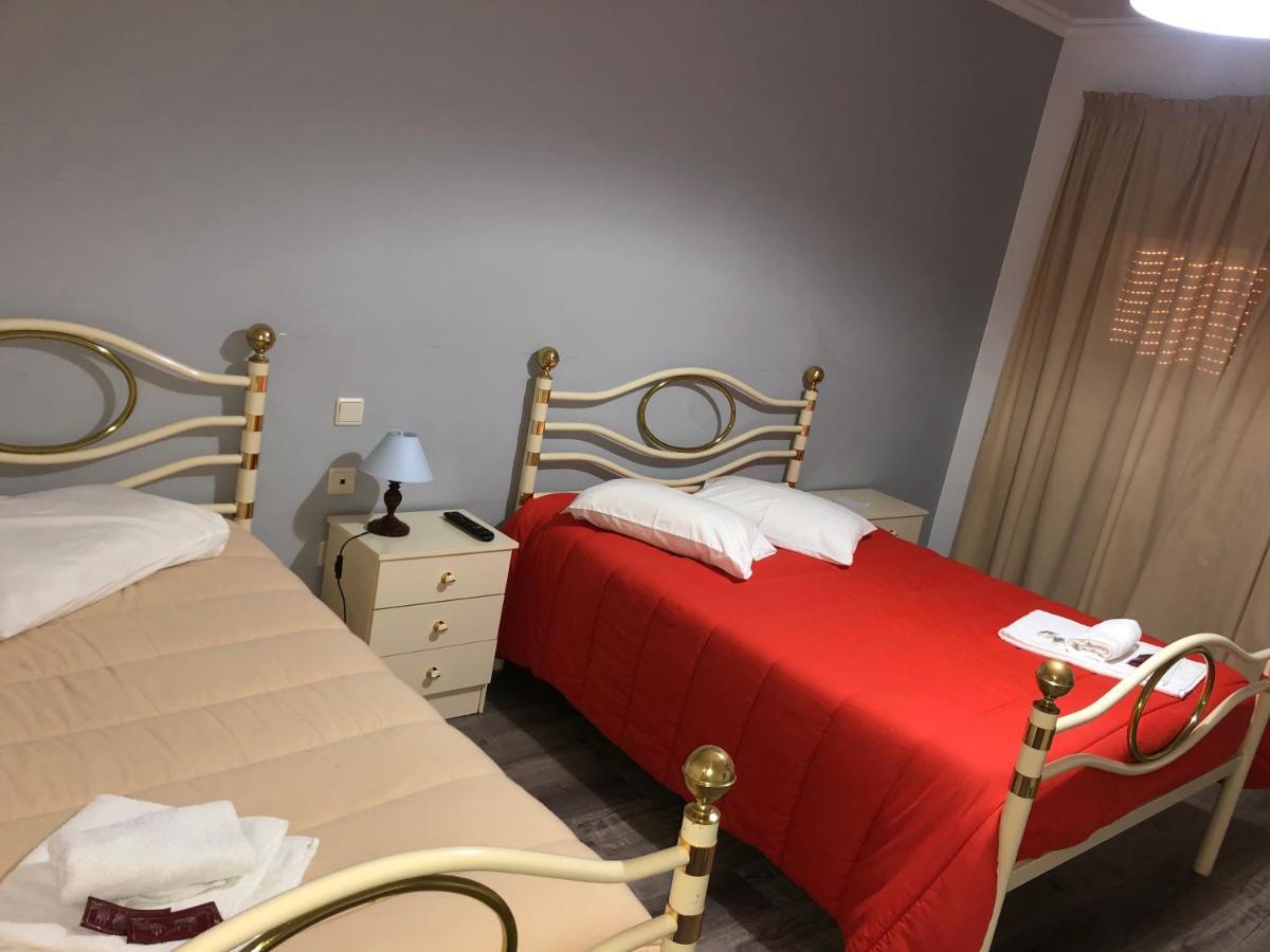 Restaurante Residencial Pizzaria S. Estevao Aguiar da Beira Luaran gambar